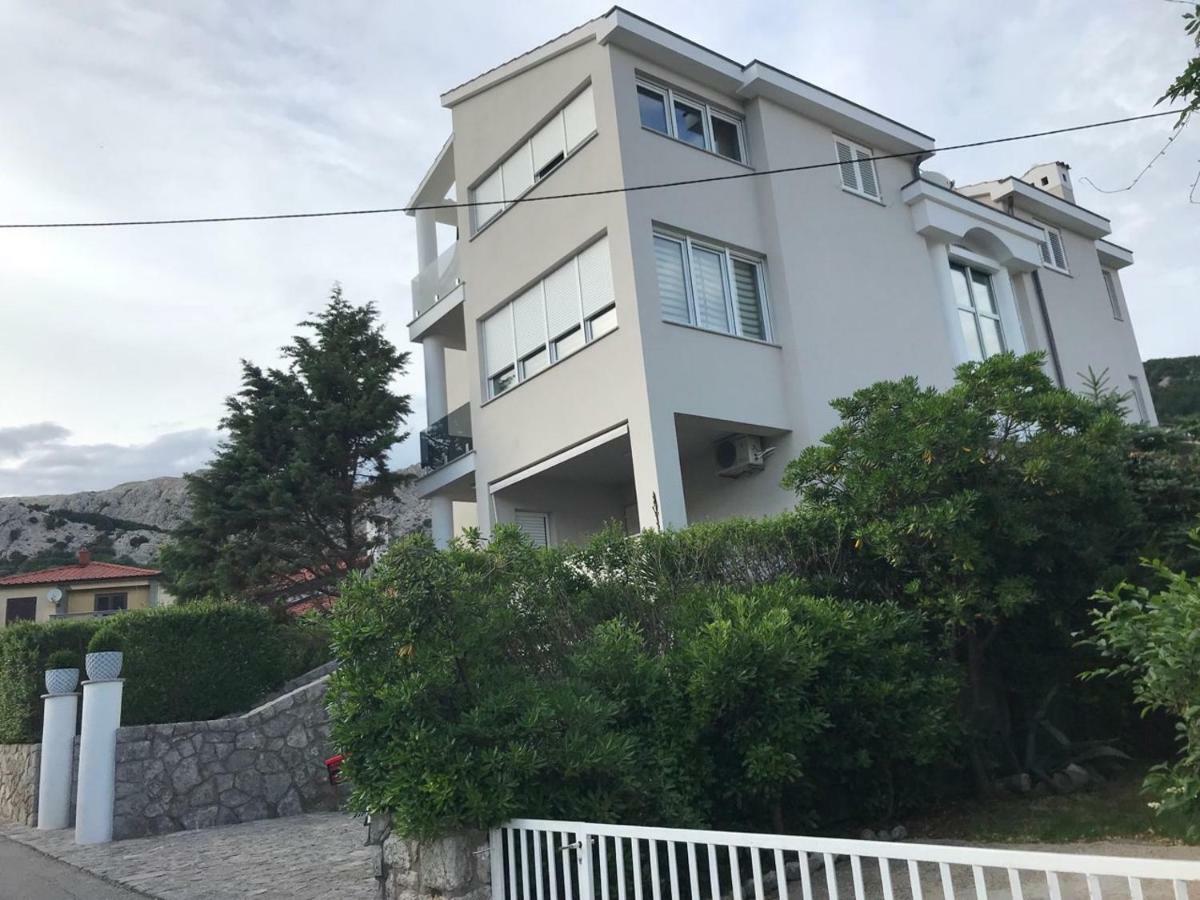 Apartments P&L Baska  Exterior photo